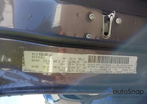 2019 Jeep Cherokee Latitude Plus Fwd z USA, uszkodzony, nr VIN 1C4PJLLB4KD225947